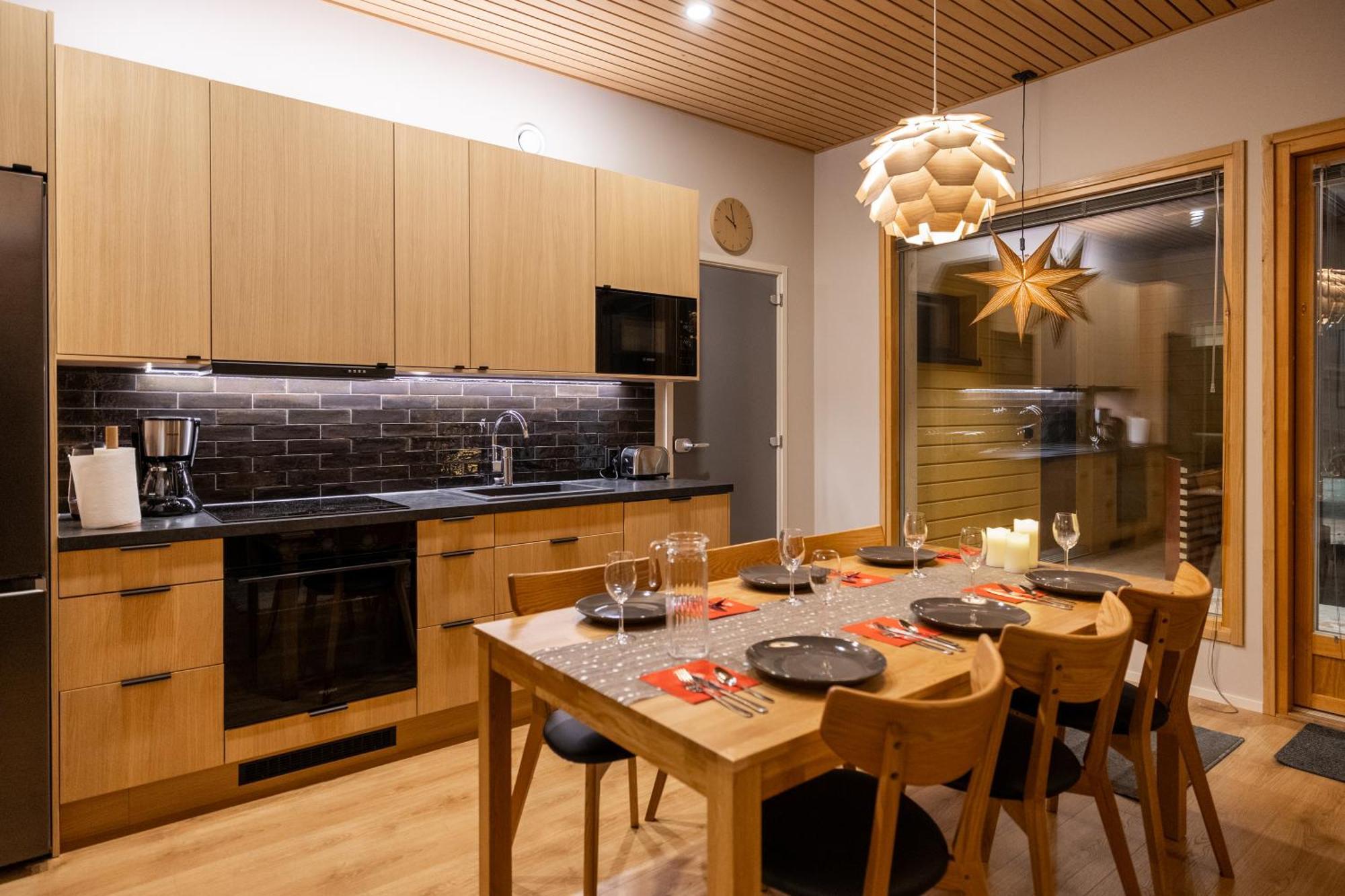 Premium Lapland Villa With Jaguzzi Rovaniemi Exteriör bild