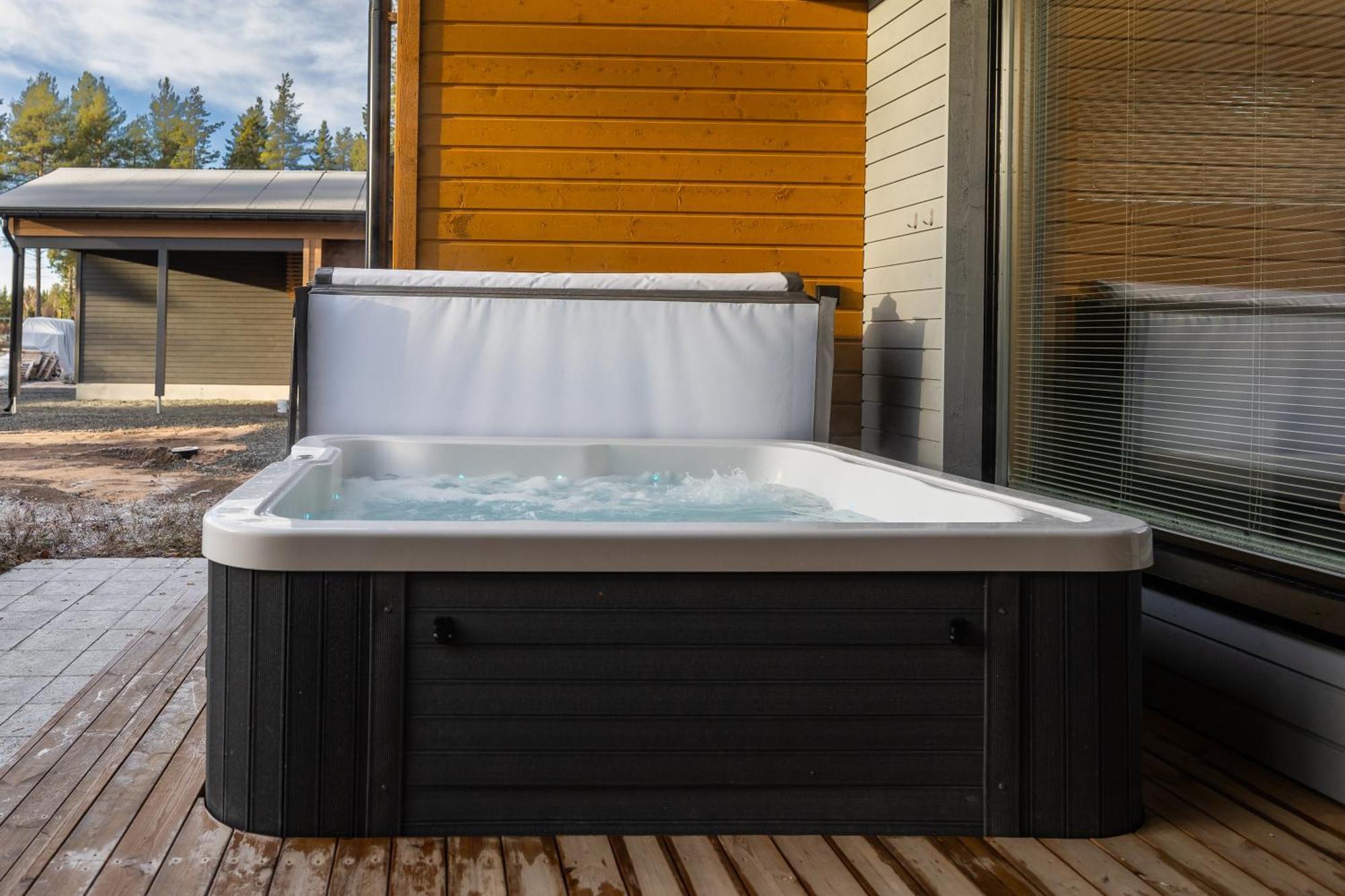 Premium Lapland Villa With Jaguzzi Rovaniemi Exteriör bild